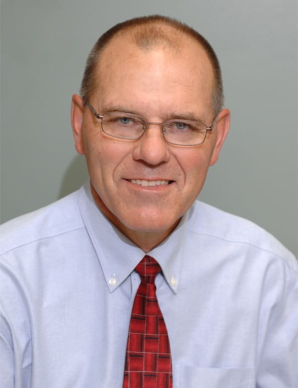 Meet Dr. Kirk Smith, New Ulm Veterinarian