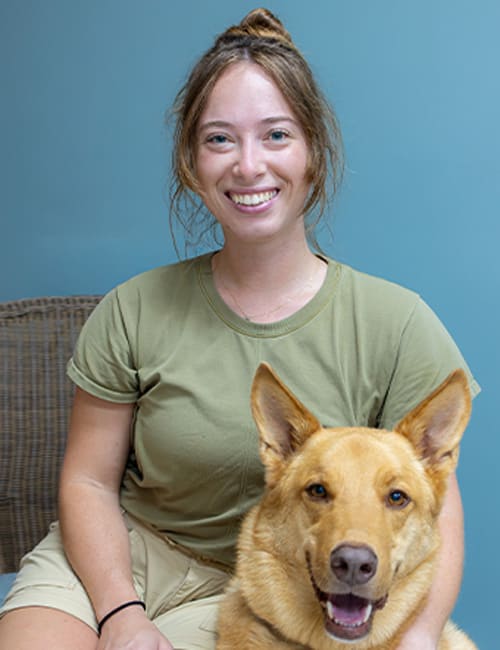 Dr. Maya McIntosh, New Ulm Veterinarian